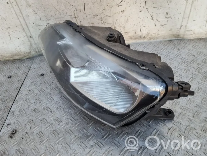 Skoda Rapid (NH) Faro/fanale 5JC941015