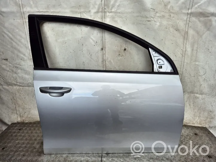 Volkswagen Golf VI Front door 5K4831312