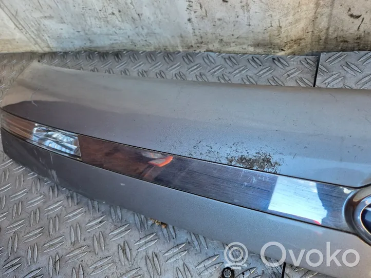 Subaru Outback Barra luminosa targa del portellone del bagagliaio 91711AG040