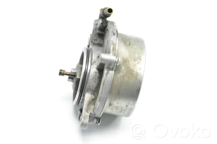 Audi A5 8T 8F Pompe à vide 057145100AF