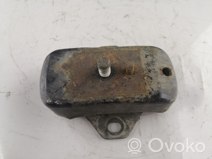 Toyota Land Cruiser (HDJ90) Wspornik / Mocowanie silnika 1236167030