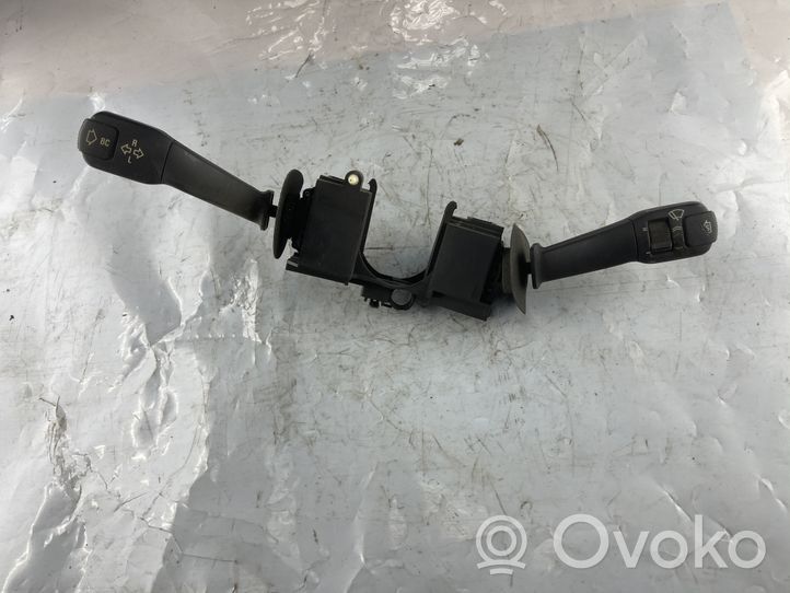 BMW 7 E38 Leva/interruttore dell’indicatore di direzione e tergicristallo 32311162088