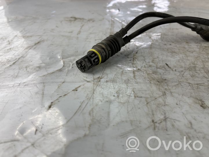 BMW 7 E38 Detonation knock sensor 1703276