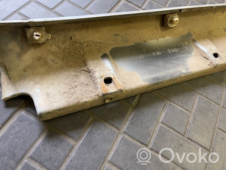 Toyota Land Cruiser (HDJ90) Порог 7580560020