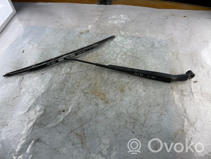 Toyota Land Cruiser (HDJ90) Windshield/front glass wiper blade 