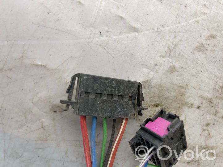 Seat Ibiza IV (6J,6P) Cooling fan wiring 6R1971566C