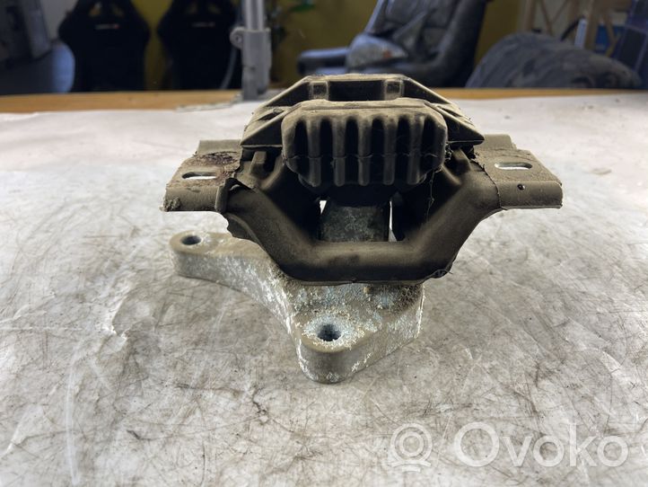 Ford Fusion Dzinēja spilvens 2S617M121