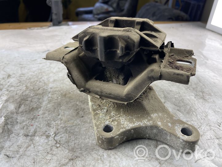 Ford Fusion Dzinēja spilvens 2S617M121