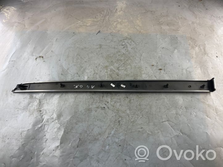 Audi A4 S4 B7 8E 8H Rivestimento della portiera posteriore 8E0867419