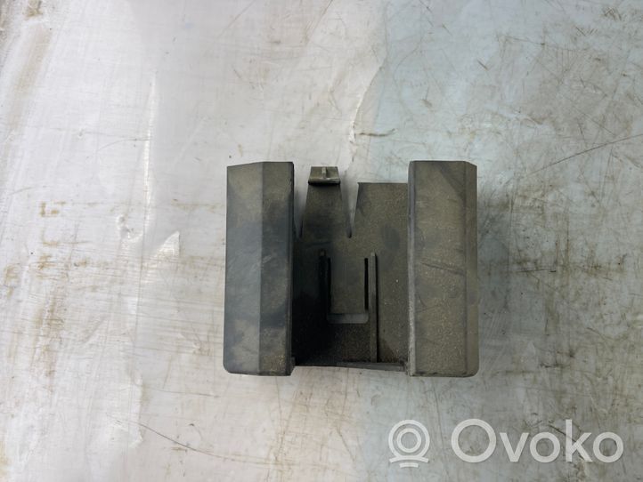 Opel Signum Kita variklio skyriaus detalė 24402877