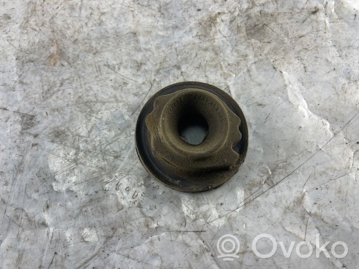 Volkswagen Polo IV 9N3 Rear coil spring rubber mount 1J0512149B