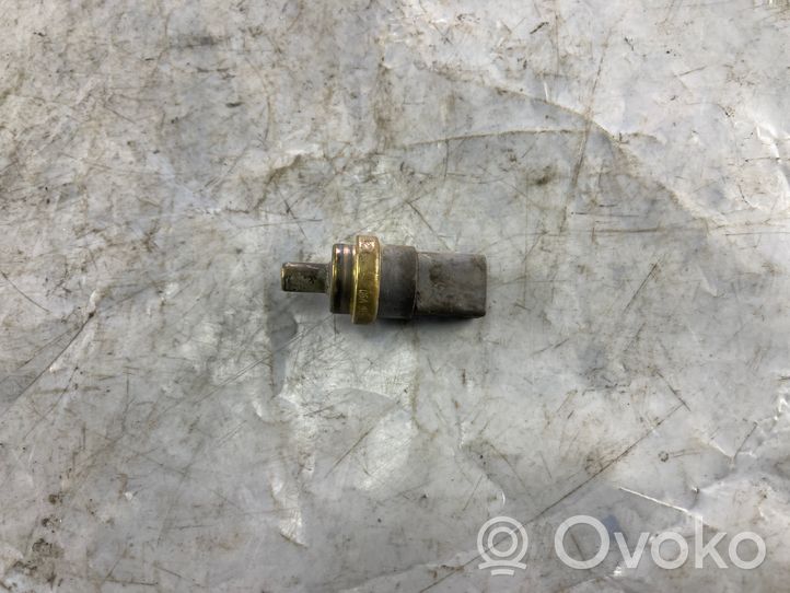 Volkswagen Polo IV 9N3 Coolant temperature sensor 06A919501