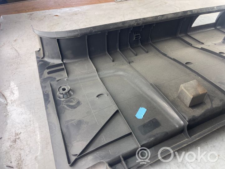 Audi A2 Rivestimento portellone posteriore/bagagliaio 8Z0863471