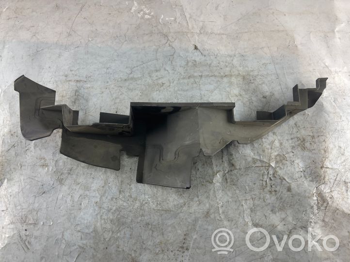 Audi A6 S6 C5 4B Canal de guidage d'air du refroidisseur 4B0121283C