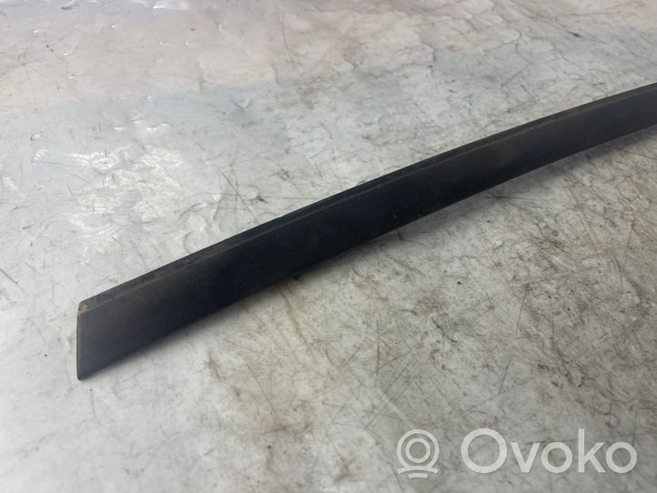 Jeep Patriot Windshield trim 