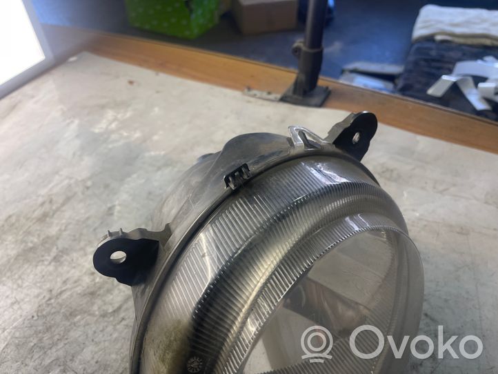 Jeep Patriot Lampa przednia 05303876AA