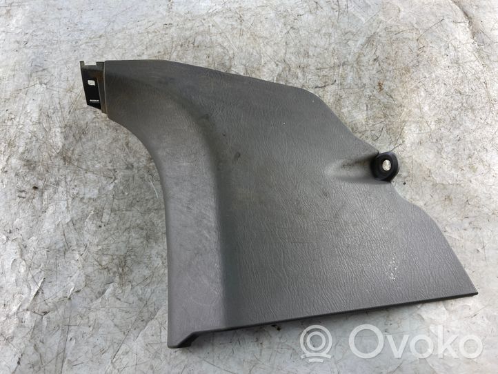 Toyota Land Cruiser (J120) Rivestimento vano piedi laterale 6211160090