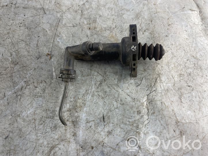 Volkswagen Touran I Główny cylinder sprzęgła Kn1903141