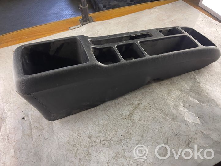 Toyota Corolla Verso E121 Console centrale 5891113060