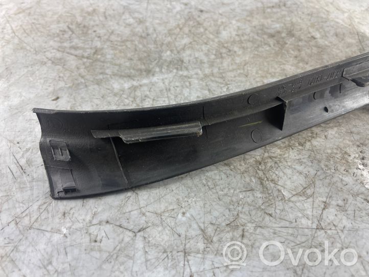 Toyota Corolla Verso E121 Muu kynnyksen/pilarin verhoiluelementti 6791713070