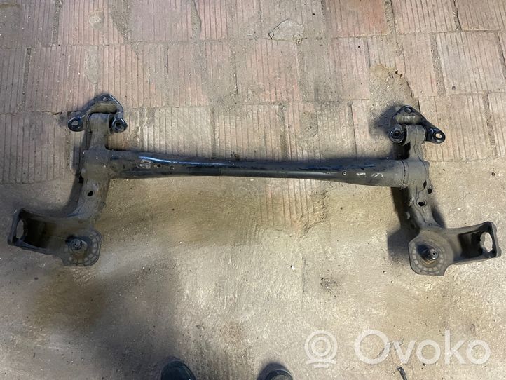 Opel Zafira A Rear axle beam 