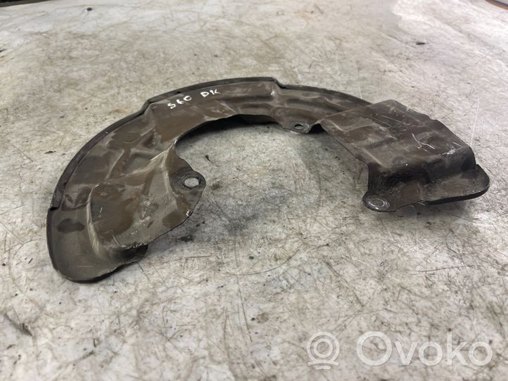 Volvo S60 Priekinė stabdžių disko apsauga P30639996