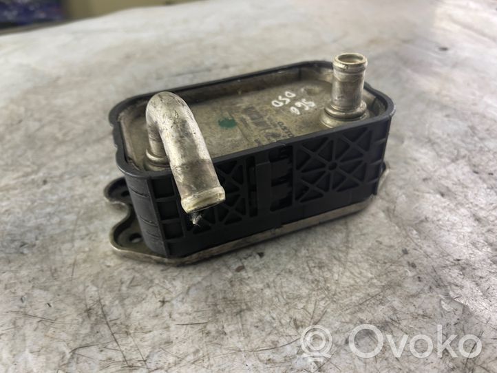 Volvo V70 Support de filtre à huile 8677973