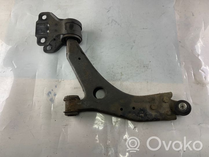 Volvo V40 Fourchette, bras de suspension inférieur avant 