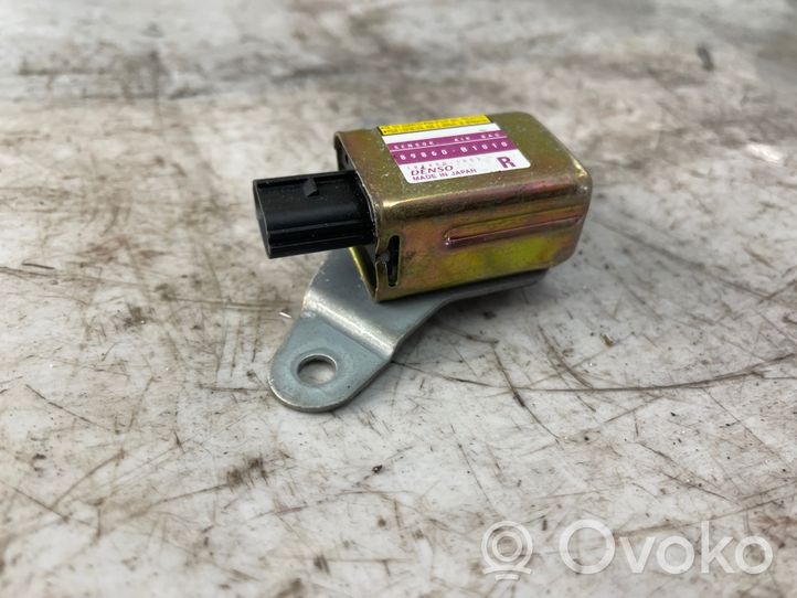 Daihatsu Sirion Sensor impacto/accidente para activar Airbag 89860b1010