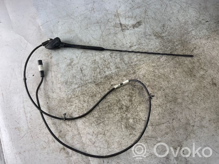 Nissan Navara D40 Antenne radio 