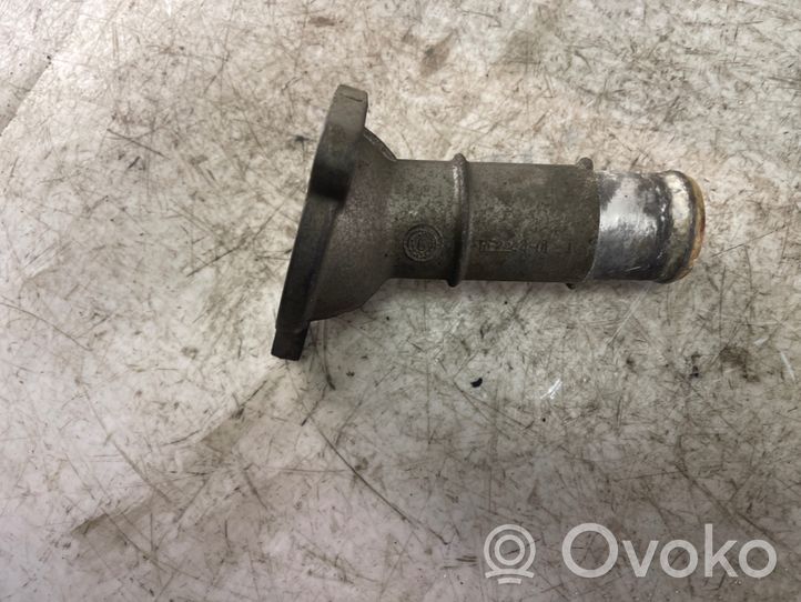 Nissan Navara D40 Tuyau de liquide de refroidissement moteur Re224401