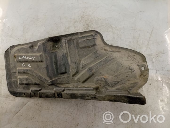 Mitsubishi Grandis Radhausschale Radhausverkleidung hinten MR956959