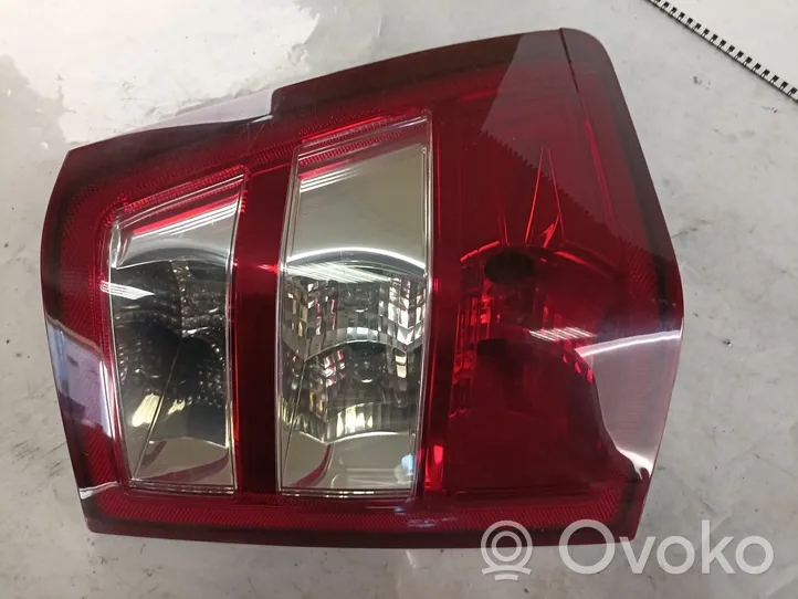 Jeep Grand Cherokee (WK) Lampa tylna 61A30020439