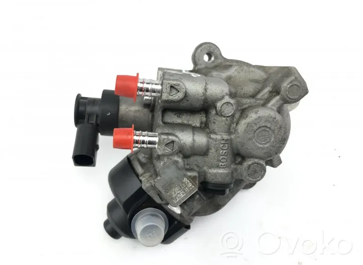 Volkswagen PASSAT B8 Pompe d'injection de carburant à haute pression 0445010537