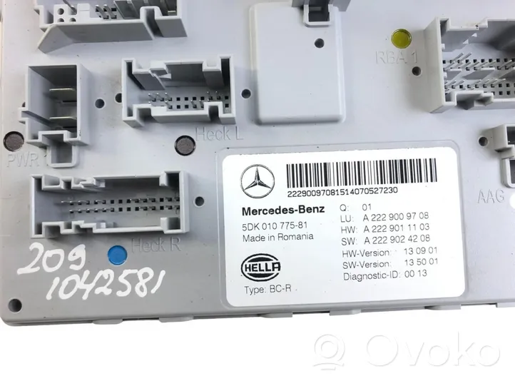 Mercedes-Benz C W205 Skrzynka bezpieczników / Komplet 5DK01077590