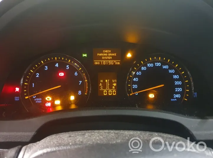 Toyota Avensis T270 Compteur de vitesse tableau de bord MB257440-6917