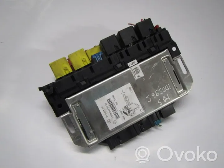 Mercedes-Benz S W220 Fuse box set 05045114