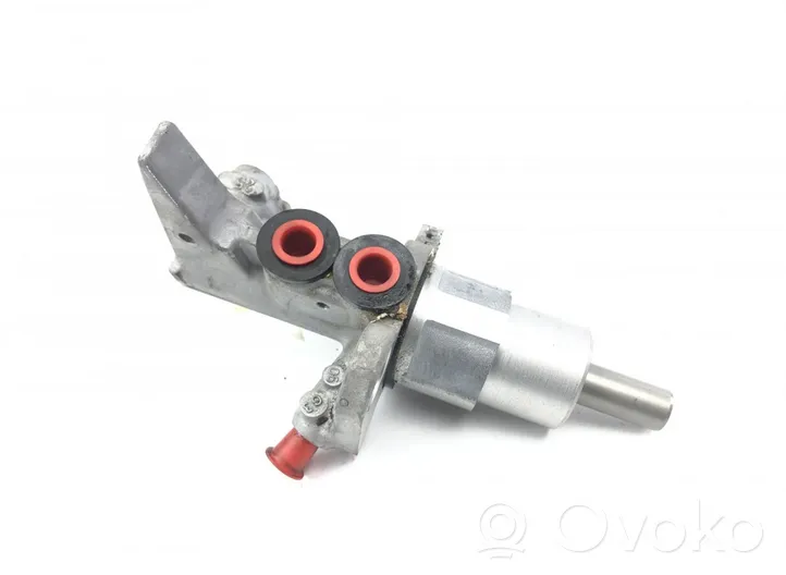 Audi A6 S6 C7 4G Master brake cylinder 4G1611021