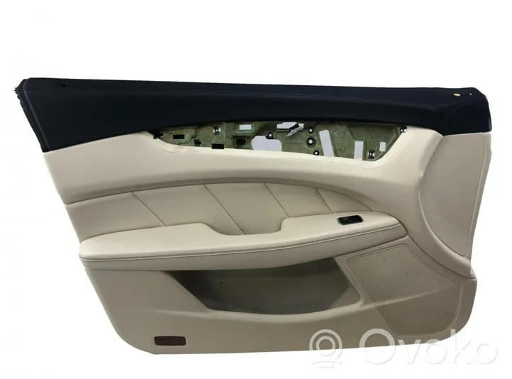 Mercedes-Benz CLS C218 X218 Boczki / Poszycie drzwi przednich A2187201170