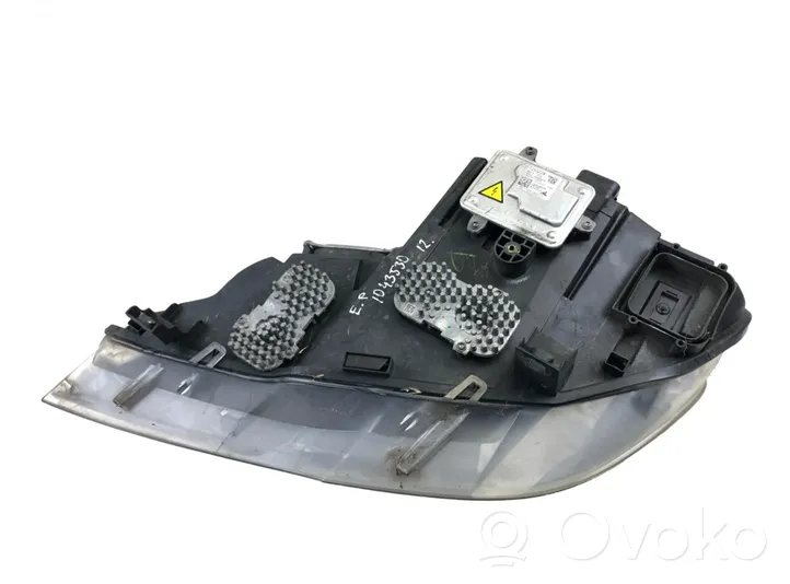 BMW X5 E70 Lampa przednia 00HTB301801