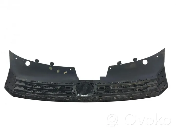 Volkswagen PASSAT B7 Front grill 3AA853651