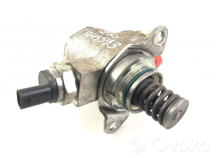 Volkswagen PASSAT B7 Fuel injection high pressure pump 03C127026R