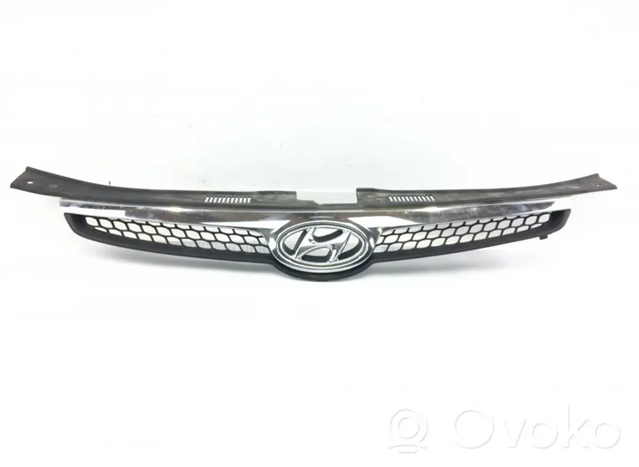 Hyundai i30 Grille de calandre avant 863512R000