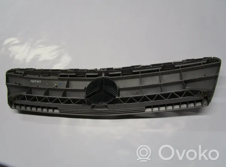 Mercedes-Benz A W168 Grille de calandre avant A1688880360