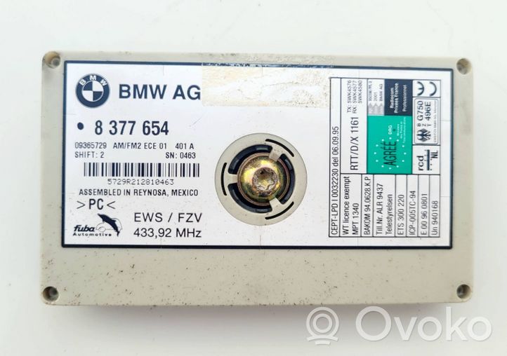 BMW X5 E53 Unidad de control de la antena 8377654