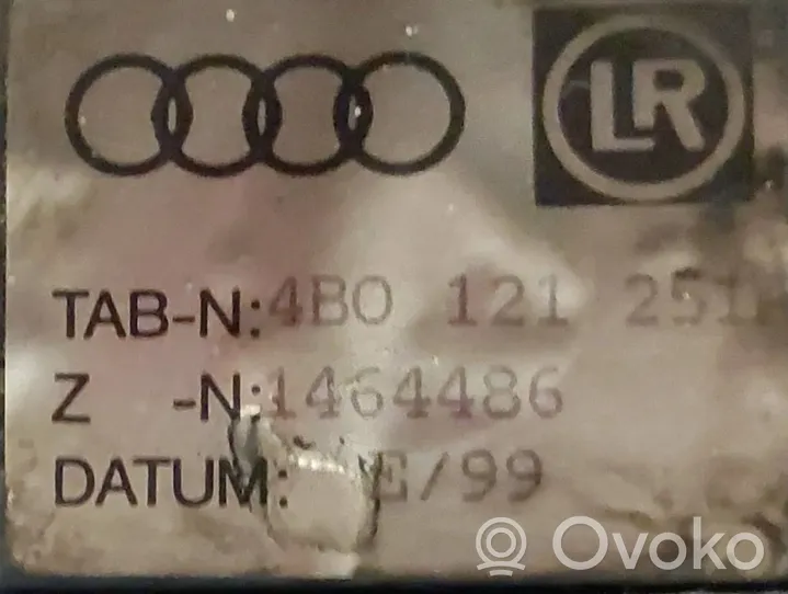 Audi A6 S6 C5 4B Jäähdyttimen lauhdutin 4B0121251