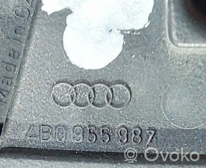 Audi A6 S6 C5 4B Windshield washer spray nozzle 4B0955987