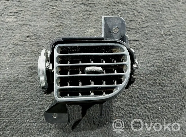 Mazda 323 F Garniture, panneau de grille d'aération latérale BJVJGM832L