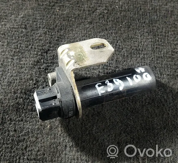 BMW 5 E39 Crankshaft position sensor 