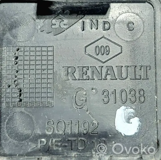 Renault Espace IV Galinis tempimo kilpos dangtelis 31038